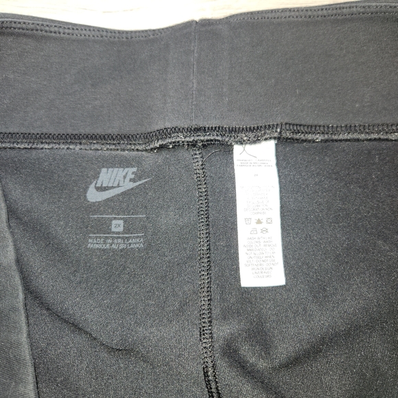 Nike Leggings Women's Black Size 2x A4 - Picture 3 of 3